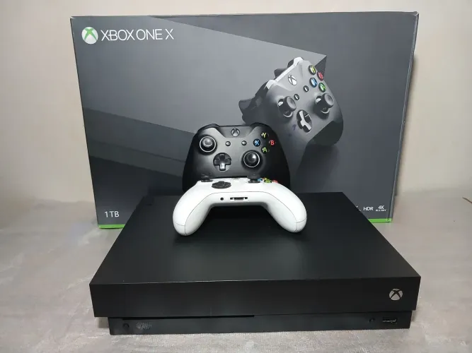 Xbox X series zero em otimo estado 1 tera