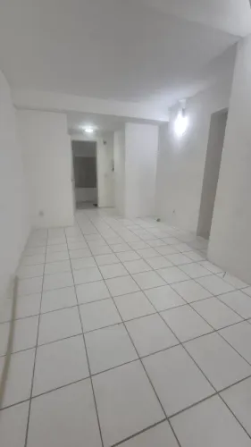 ALUGUEL EM CANDEIAS APARTAMENTO 3 QUARTOS