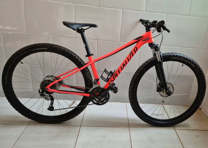 Specialized Pitch Aro 29 Tamanho PP (13,5) - Única Dona Com NF - novíssima