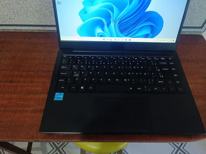 Notebook Core i3/11a geração/SSD svme/ddr4 hdmi wi-fi webcam bluetooth bateria 100% Win 11