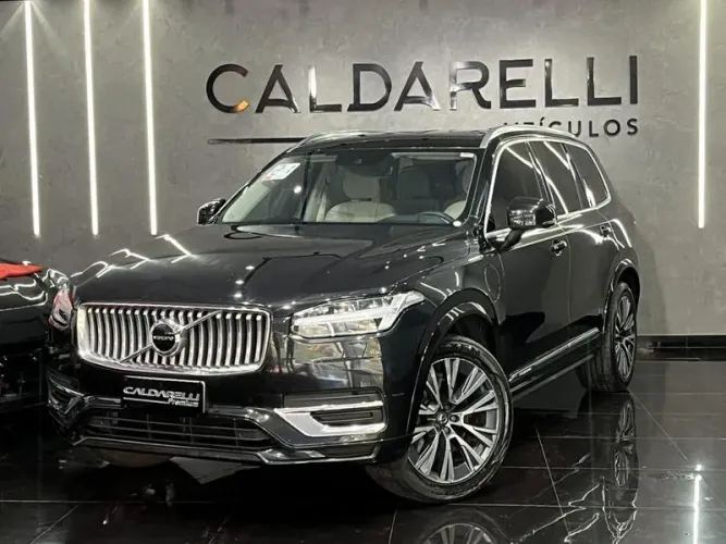 Volvo XC 90 D-5 Momentum 2.0 235cv Diesel 5P 2021