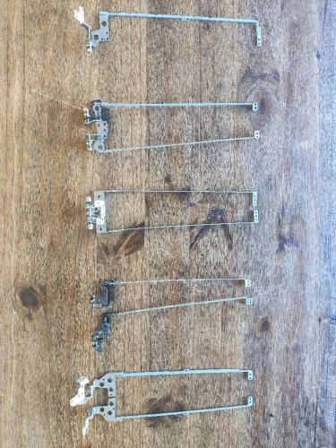 LOTE COM 9 DOBRADIÇAS / HASTES DE NOTEBOOK