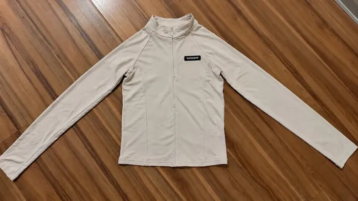 Blusa ajustada bege com zíper - Tamanho xpp (s) - nunca usada