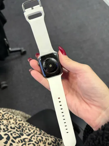 Apple Watch Series 4 44mm Original - Funcionando - Tela Trincada