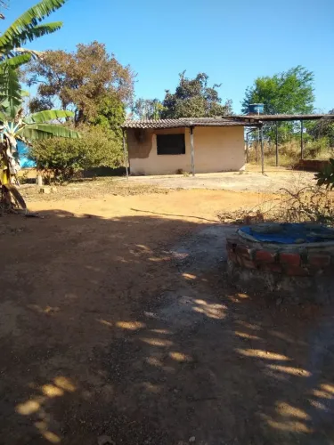 Lote com baraco vendo ou troco em carro