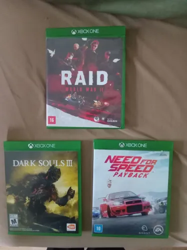 3 jogos XBOX ONE S - Ótimo Preço!*