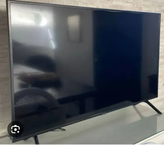 Vendo tv 50 polegadas AOC, para retiradas de peças !