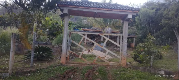 Vendo chácara ou troco em casa montes Claros MG pego volta 