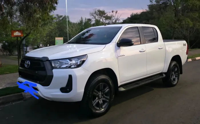 Toyota Hilux CD SR 4X4 2.8 TDI Diesel Aut. 2022