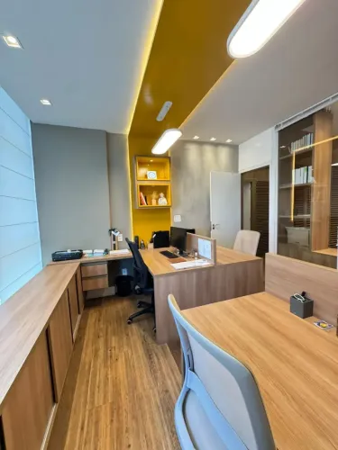 Lagoa Corporate & Offices