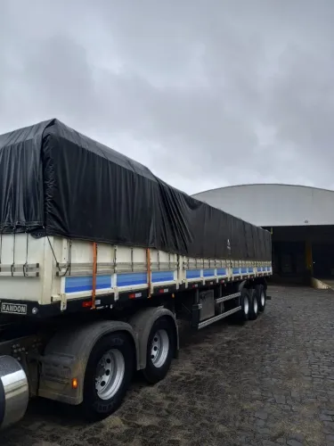 Carreta Graneleira Randon 2020