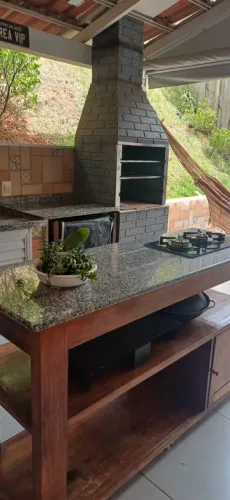 Casa em Condomínio para Venda em Jundiaí, Medeiros, 3 dormitórios, 1 suíte, 3 banheiros, 2