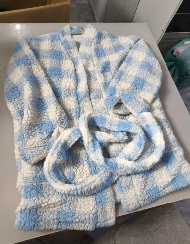 Roupão peludo azul tamanho GG