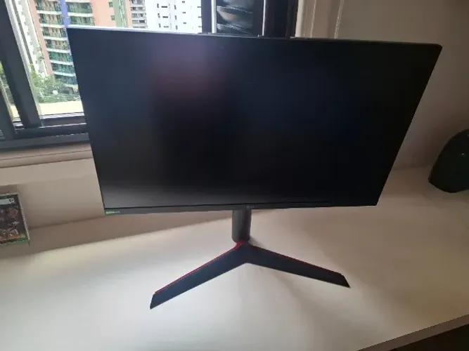 Monitor Gamer LG UltraGear 27", FHD, 240Hz, 1ms, IPS, FreeSync Premium, G-Sync, HDR10, Alt
