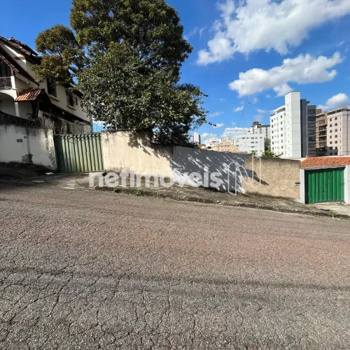 Terreno para Incorporação no Caiçara  600m²; | 20m de Frente | Excelente Localização
