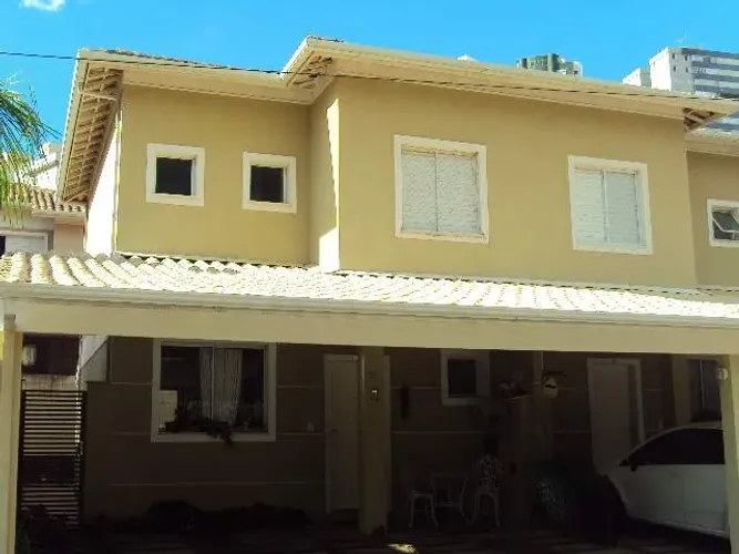 Casa 3 quartos para alugar em condomínio fehcado no Buritis - Belo Horizonte