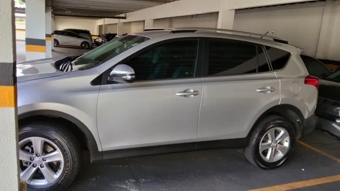 Toyota RAV4 2.0 4X4 16V Aut. 2014