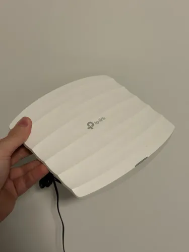 Ponto De Acesso Wireless N De 300 Mbps Eap115 Tp-link Cor Branco