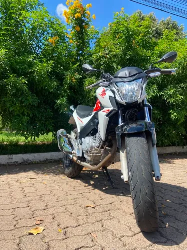 HONDA CB TWISTER 2019