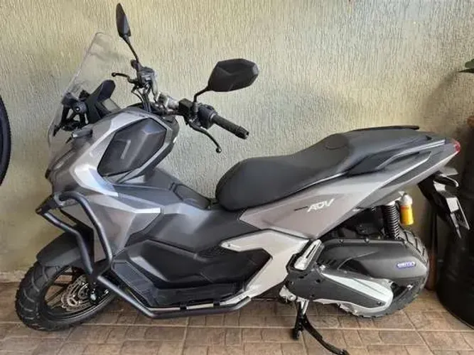 HONDA ADV 160 2025 ZERO KM! APENAS 19 KM + COYOTE.