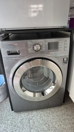 Lava e Seca Samsung Eco Bubble 10,1 kg / 6,0 kg (WD106UHSAGD) - PARA CONSERTO