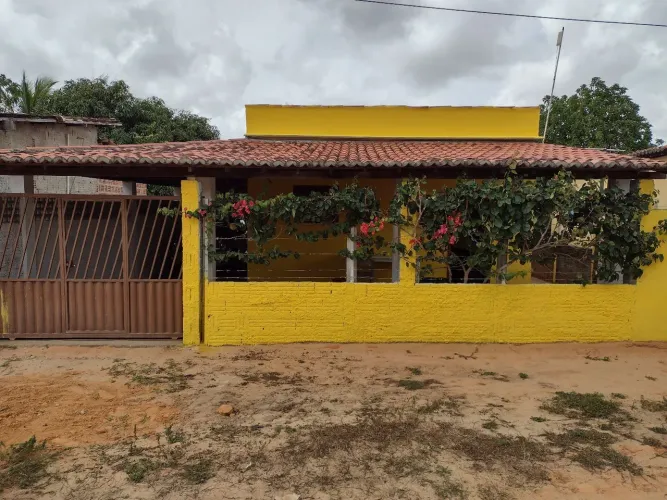 Casa na lagoa de Boa Água
