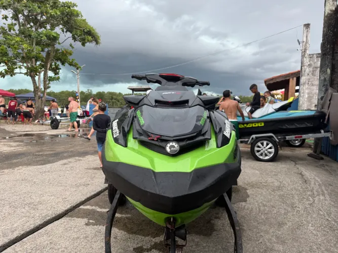 JET SKI À VENDA - SEA-DOO RXT-X 300 (2020)
