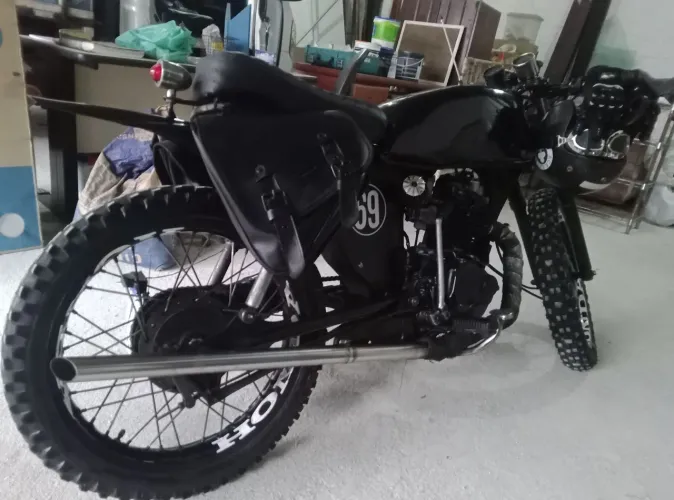 Café Racer CG 125 KS