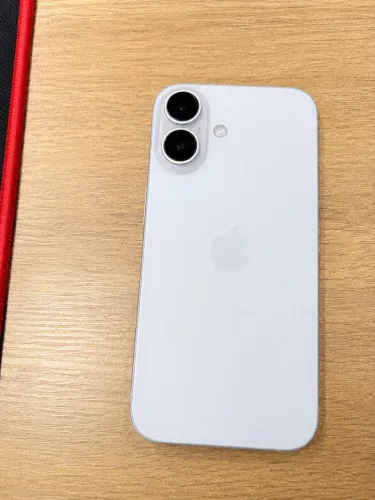 iPhone 16 128 impecável mais capinha Spigen e película spigen