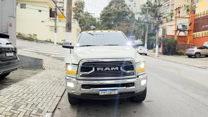 Ram 2500 Laramie 6.7 TDI CD 4X4 Diesel 2018