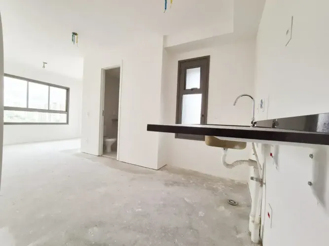 Apartamento à venda de 27,82m2 com Vaga de Garagem no Bairro Campo Belo.