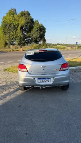 Chevrolet Onix Hatch LT 1.0 8V Flex Power Mec. 4P 2016