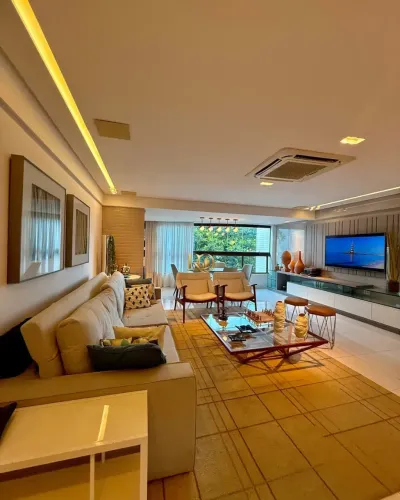 Apartamento á venda 158m² de área privativa 4 suítes com Vista livre (PORTEIRA FECHADA)