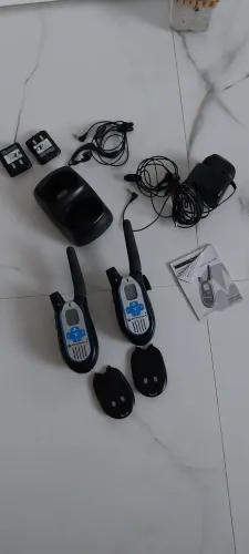 Walkie-talkie