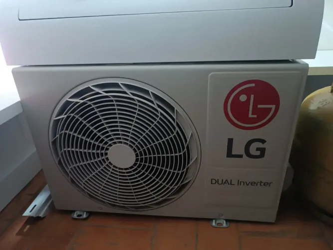 Ar condicionado LG 9000 BTUs