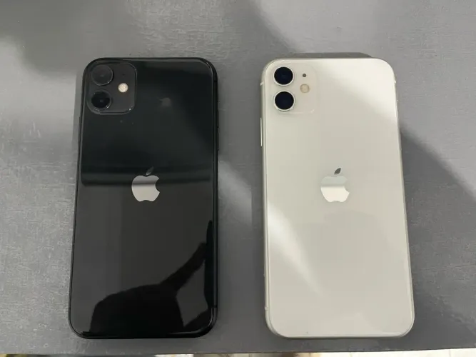 iPhone 11 64gb para tirar peças  2 iPhone 