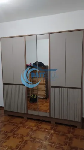 GUARDA ROUPA CASAL COM ESPELHO - PARCELE EM 10X SEM JUROS