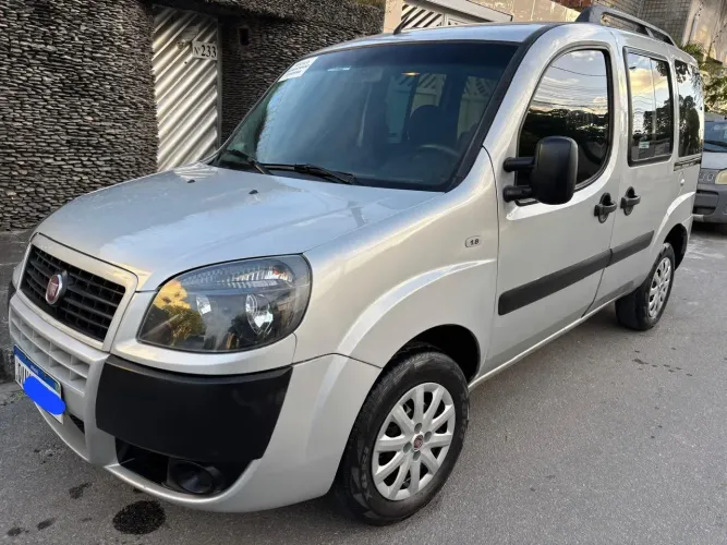 Fiat Doblo Essence 1.8 Flex 16V 5P 2020