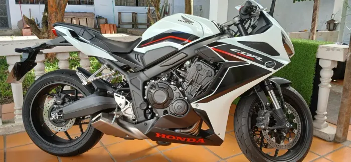 CBR650R 2024