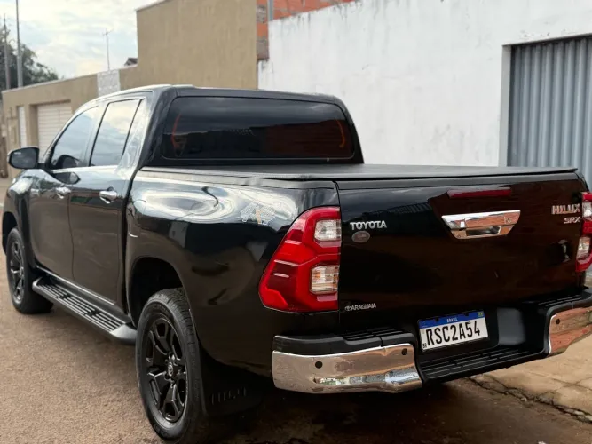 Toyota Hilux CD SRX 4X4 2.8 TDI 16V Diesel Aut. 2021