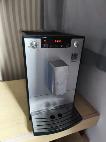 Cafeteira expresso Melitta Caffeo Solo