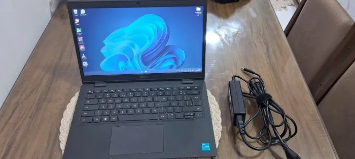 DELL Latitude 3420 - Core i3 | 24 GB RAM