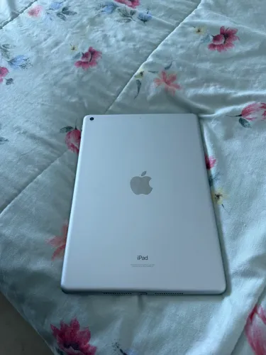 Apple ipad 9(WI-FI,64GB) prateado