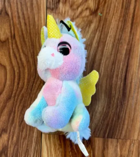 Pelucia unicornio Bee Fun importado (Desapego)