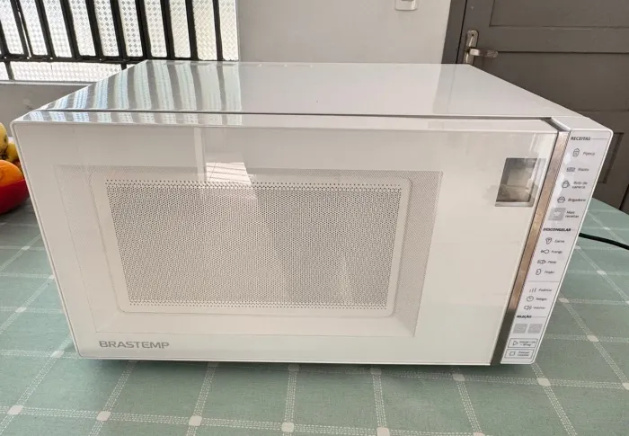 Micro-ondas Brastemp 32 Litros - REVISADO EM ELETRÔNICA - 220V