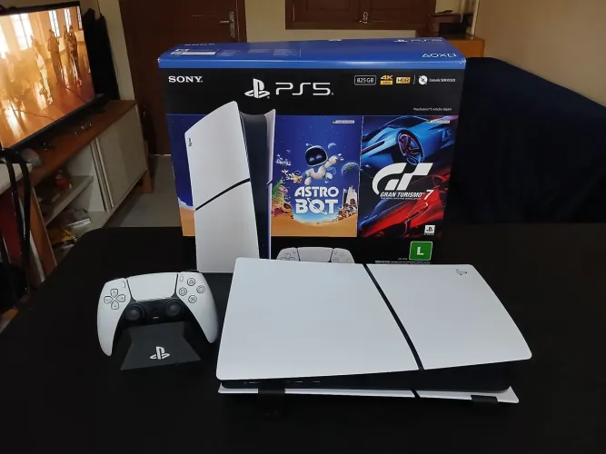 Vendo esse lindo PlayStation 5