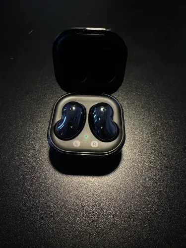 Galaxy Earbuds Live