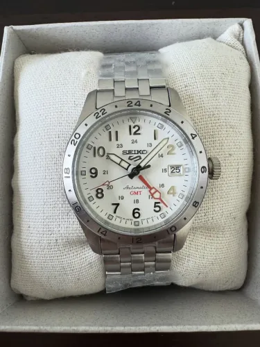Seiko Polar 5 Sport Field GMT 