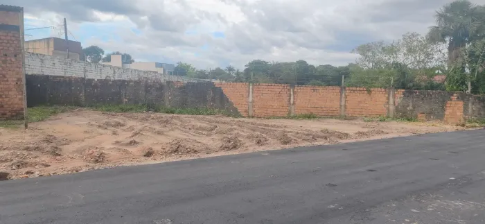 Terreno bem localizado e fácil acesso
