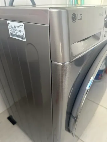 Lava e seca LG nova